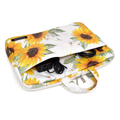 スタイルデコールのPCケース。ノートパソコンが収納できる、かわいいカバー。北欧やボタニカルなど、おしゃれな柄がたくさん。