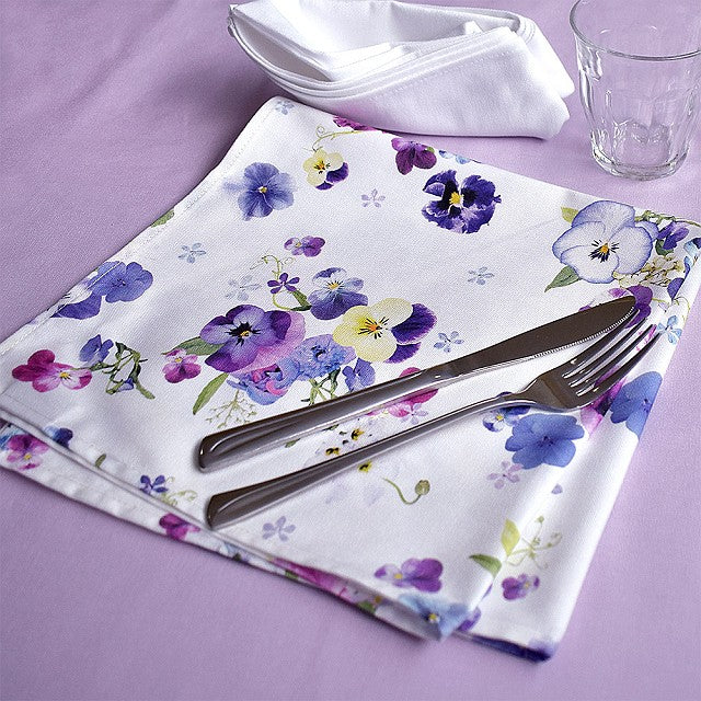 Set of 2 table napkins / torchon floral bouquet
