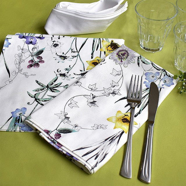 Set of 2 table napkins / torchon plain ox leaf green