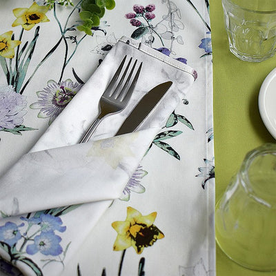 Set of 2 table napkins / torchon plain ox leaf green